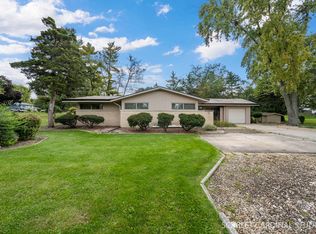 1S414 School St, Lombard, IL 60148