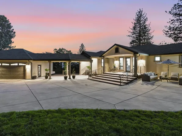 4860 Questa Mirada Ct, Camino, CA 95709