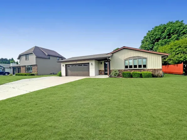 728 Wilson AVENUE, Sheboygan Falls, WI 53085