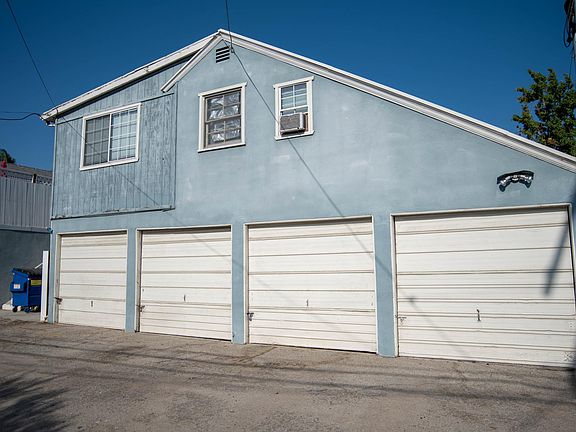 4th image of 4541 Hazeltine Ave