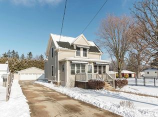 1709 Ruger Ave, Janesville, WI 53545