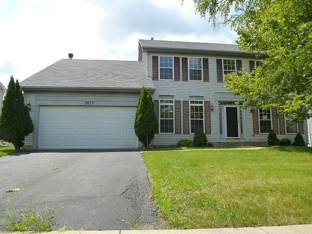 1st image of 2635 Barrington Dr E