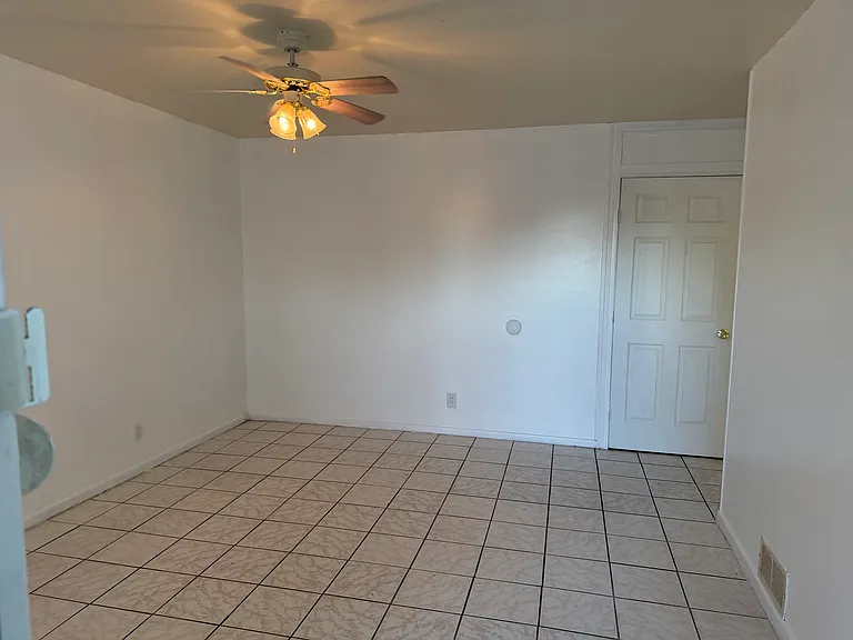6023 Redbrook Dr — Photo 6