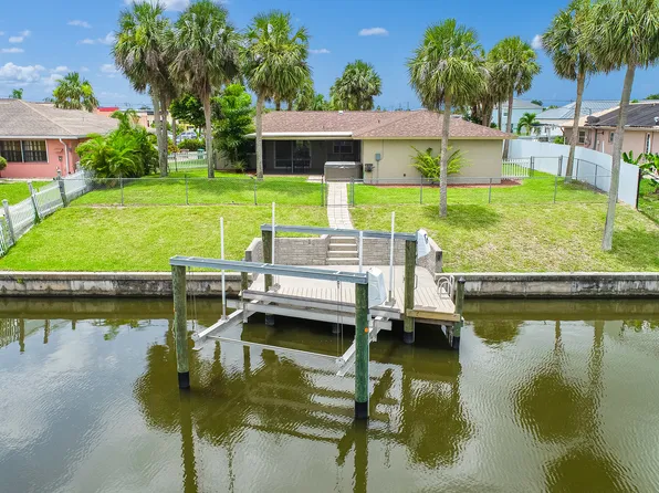 1519 SE 21st St, Cape Coral, FL 33990