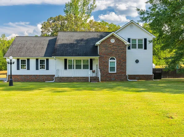 171 Mills Rd, Hamilton, AL 35570