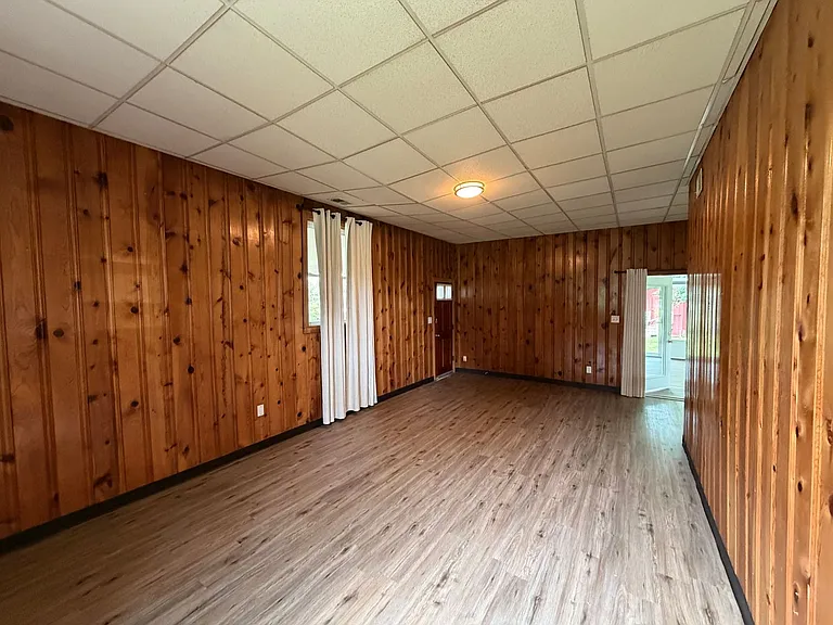 4953 Stillwood Dr — Photo 17