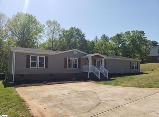 34 Sunglow St, Simpsonville, SC 29681