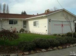 7495 Beverly Dr, Rohnert Park, CA 94928