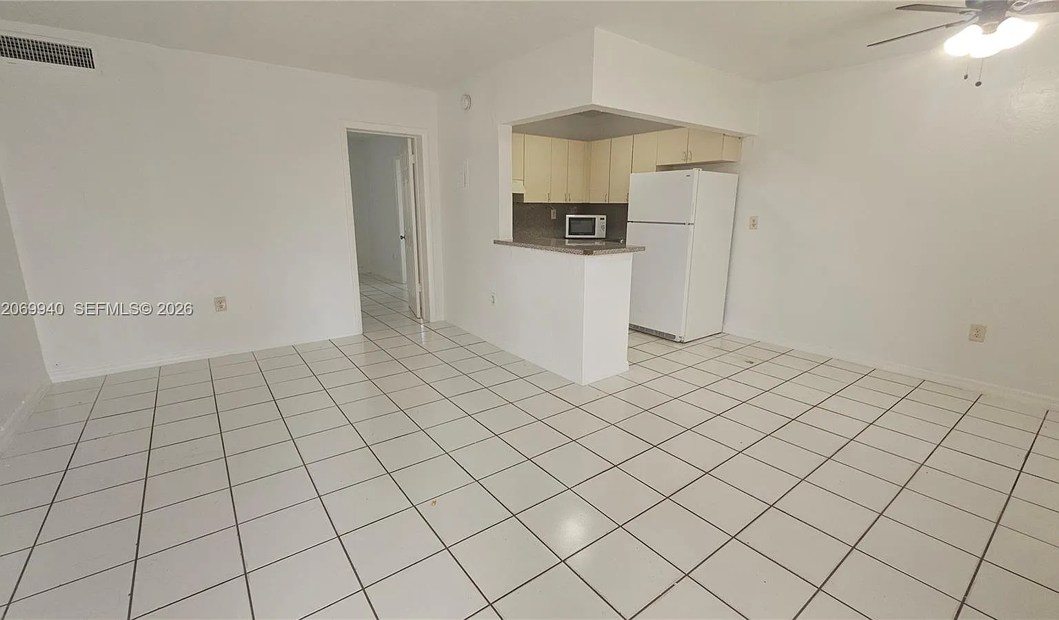 The Kensington Condo — Photo 4