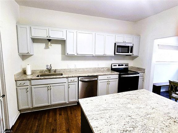 5th image of 1202 Trogdon St