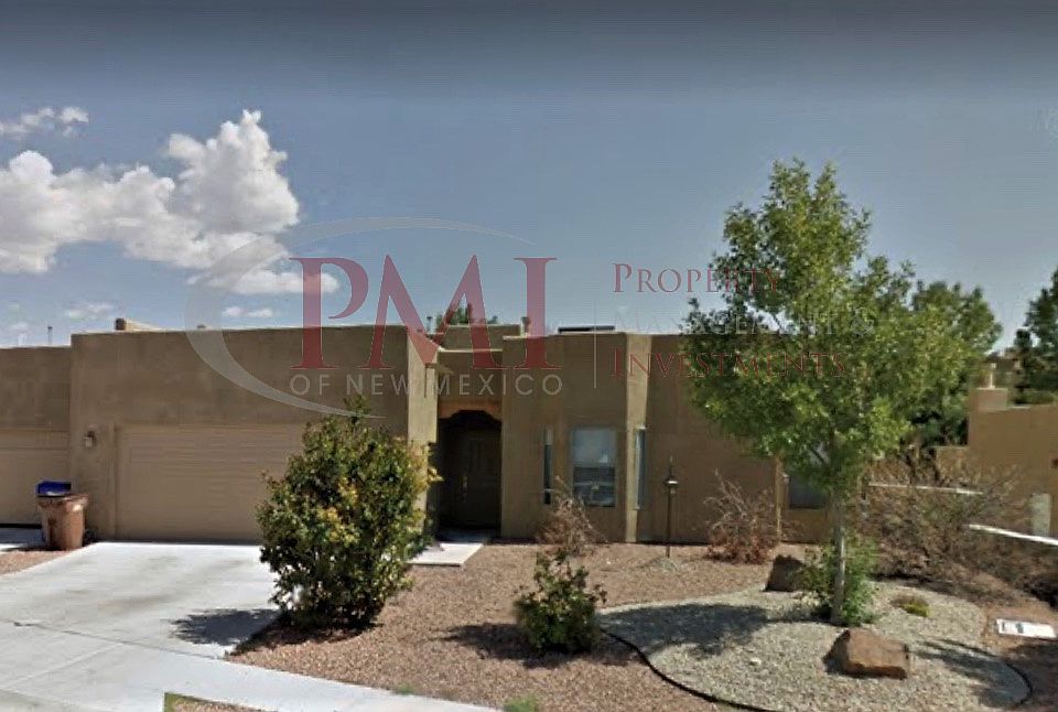 1st image of 2220-B Dakota Dr