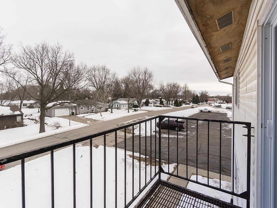 2 Bedroom Unit