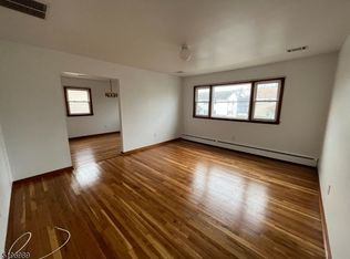 844 Hobson St, Union, NJ 07083