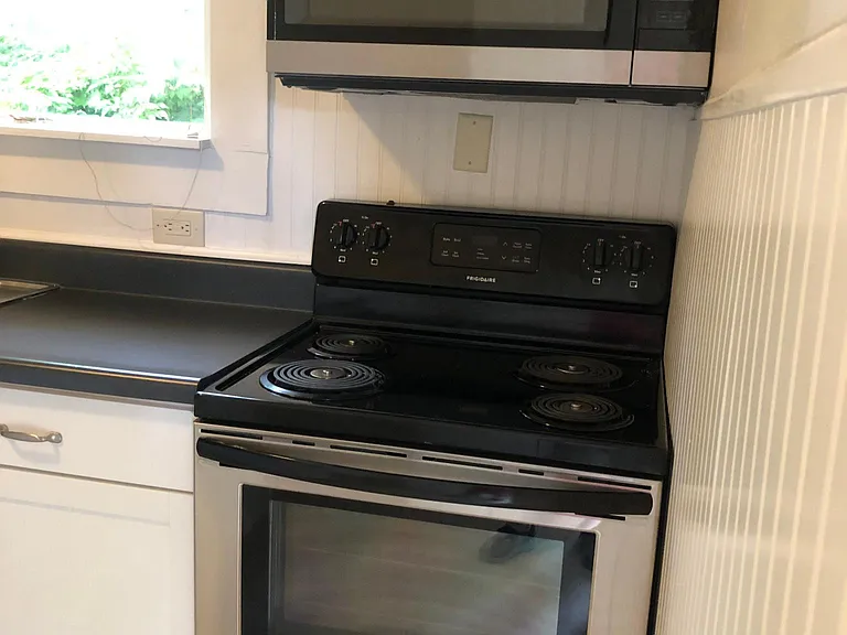 430 Spring St NW — Photo 7