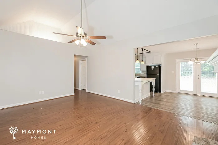 349 Spring Rd — Photo 6