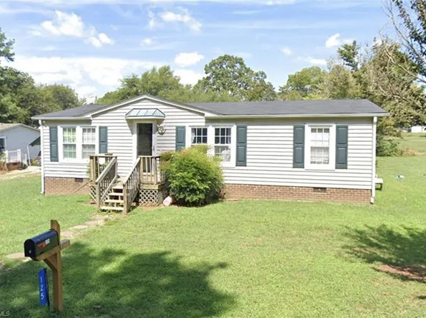 125 S State St, Haw River, NC 27258