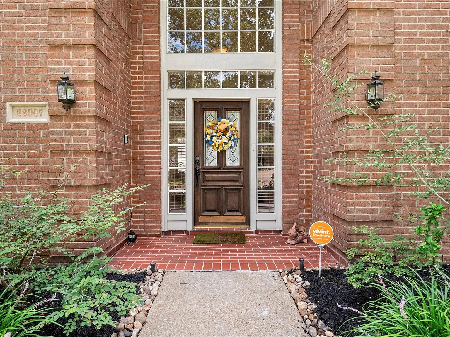 4 bed, 3.5 bath, 3135 sqft, $4,100 — Photo 4