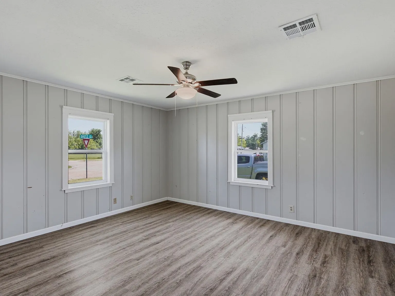 2 bed, 1438 sqft, $1,200 — Photo 4