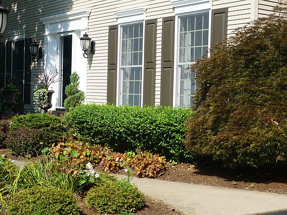 3rd image of 2275 Oak Leaf Dr