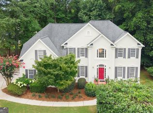 140 Lambdin Ln, Alpharetta, GA 30022