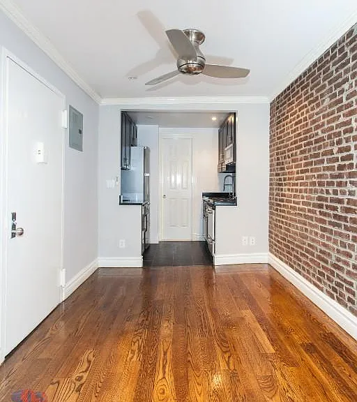 345 W 53rd St #3C — Photo 5