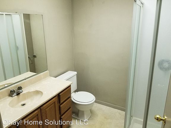 5th image of 121 Washburne Ave APT 15
