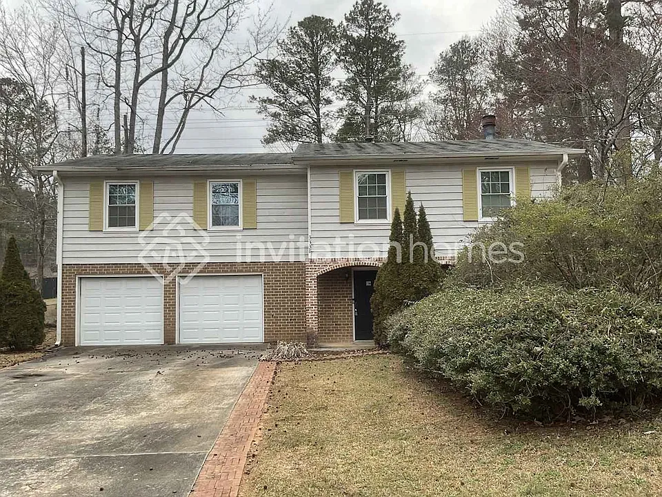 3338 Heatherwood Ln SW