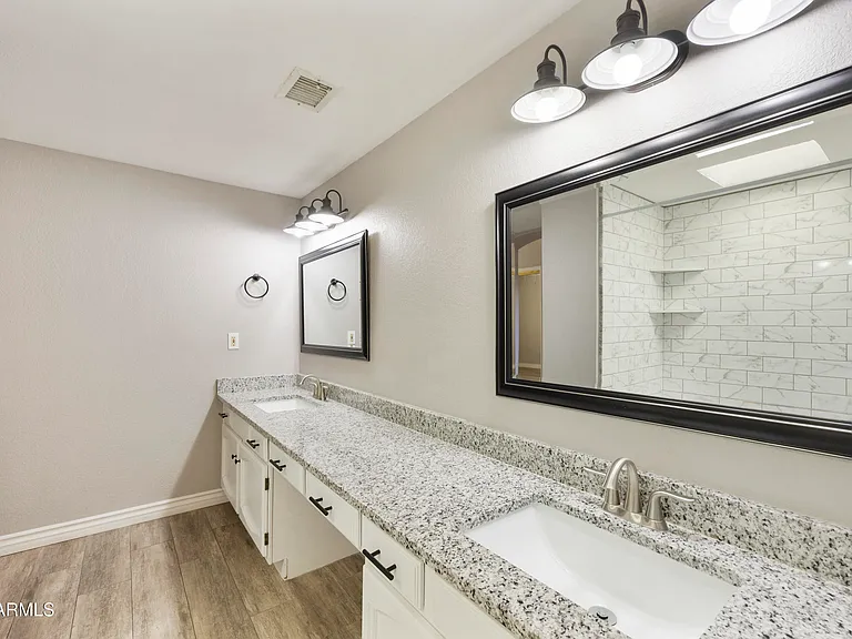 9617 E Camino Del Santo — Photo 28