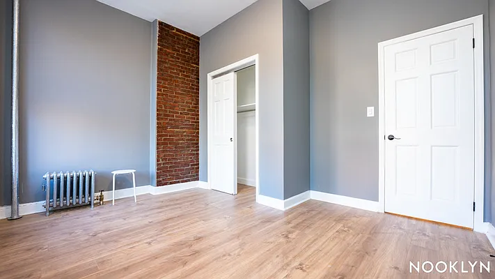 Rented by Nooklyn NYC LLC | media 12