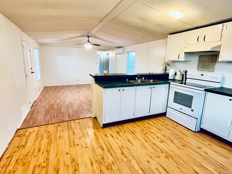 1585 Deal Rd — Photo 6