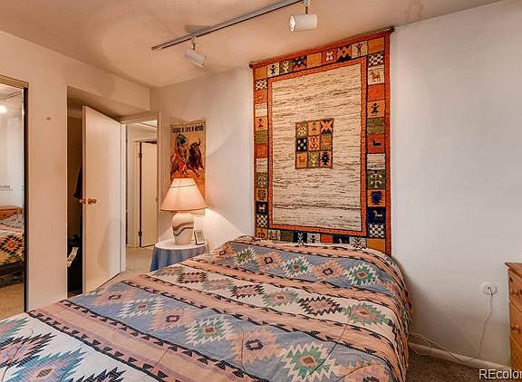 Listed By Shorewood Real Estate