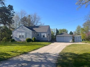 26590 Liberty Ln, Washington, IL 61571
