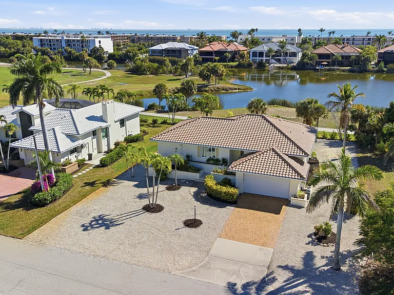 1235 Par View Dr — Photo 24