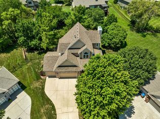 1224 Redbud Ct, Andover, KS 67002