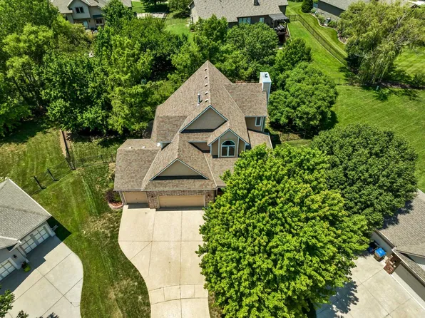 1224 Redbud Ct, Andover, KS 67002