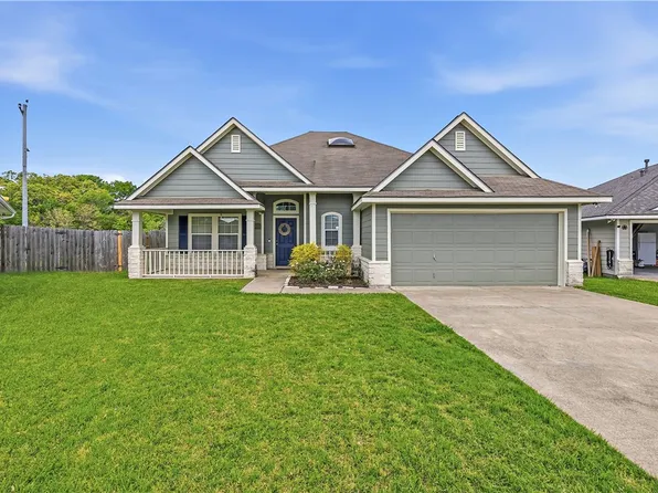 1023 Fallbrook Loop, College Station, TX 77845