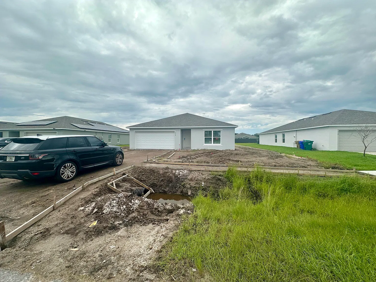 3 bed, 2.0 bath, 1200 sqft, $2,700 — Photo 4