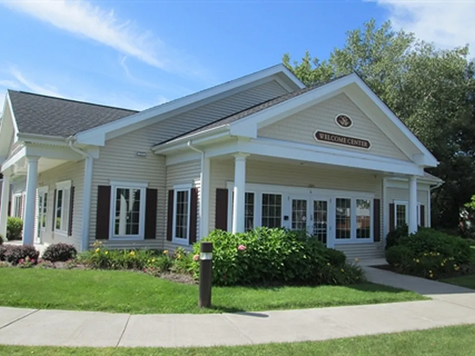 Westbrooke Commons Apartments and Townhomes