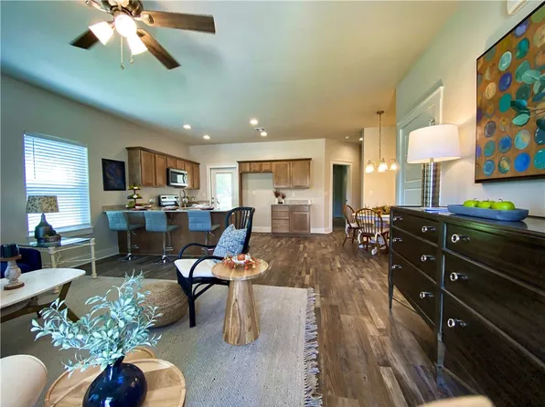 669 Snyder Springs Loop, Watts, OK 74964