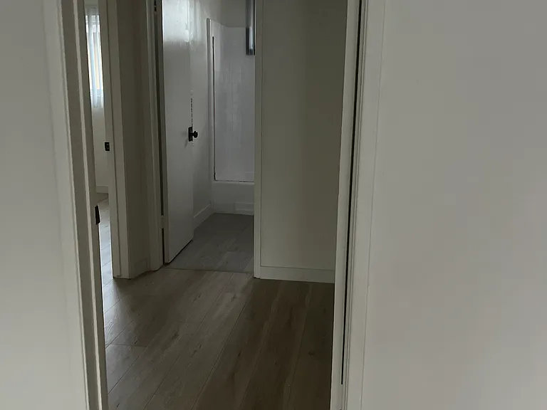 8010 Owensmouth Ave #10 — Photo 11