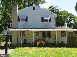 12 Fairfield Ave, Earleville, MD 21919