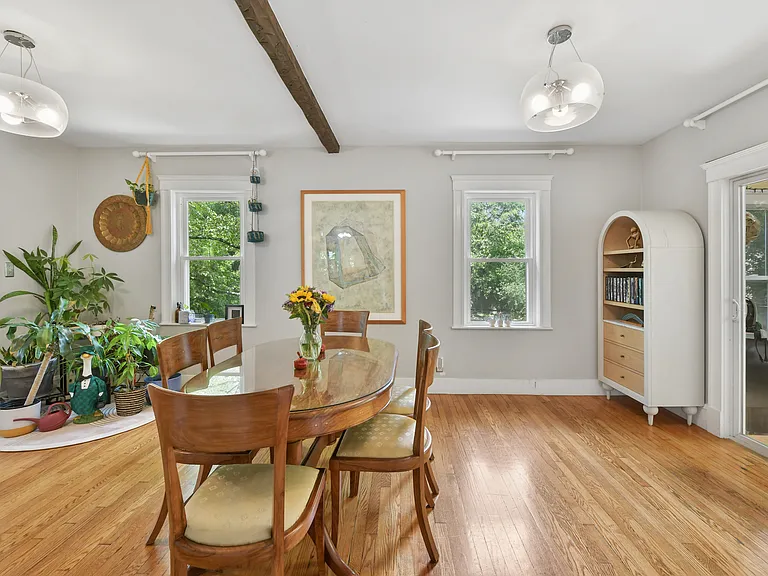 55 McCormack Ave — Photo 13