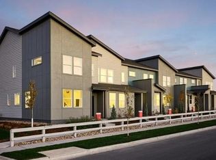6521 N Dunkirk St, Denver, CO 80249