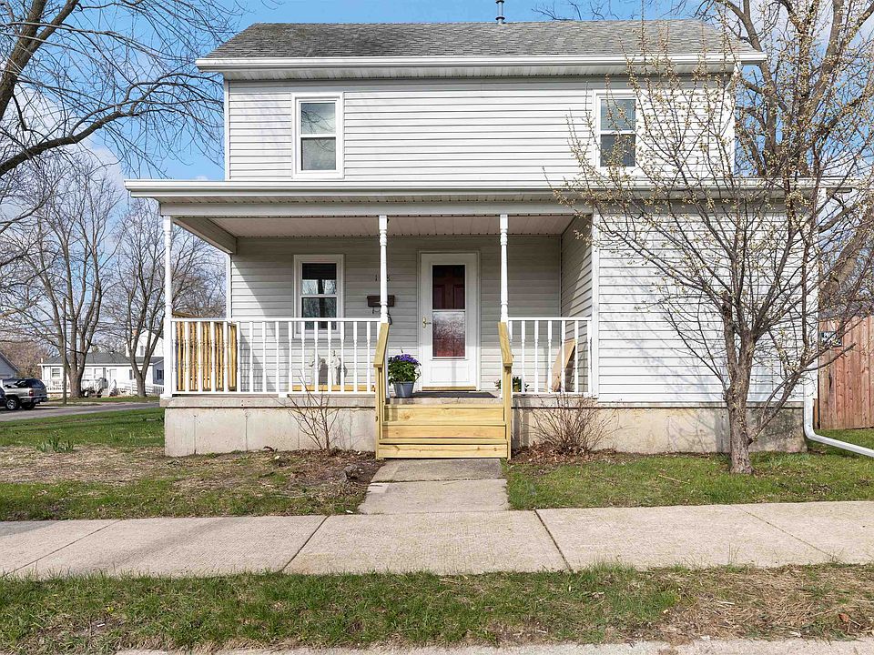 1st image of 128 S 8th St