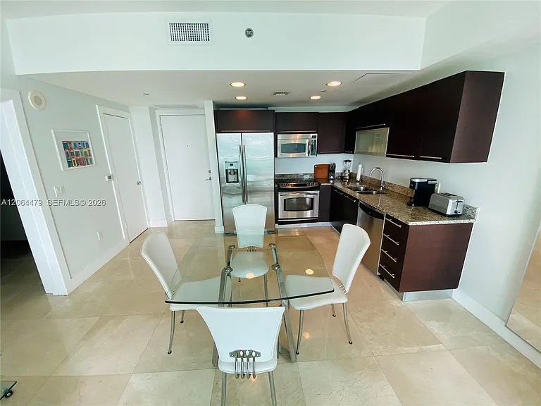 950 Brickell Bay Dr #3709 — Photo 3