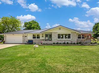 237 Lynbrook Dr, Coldwater, MI 49036