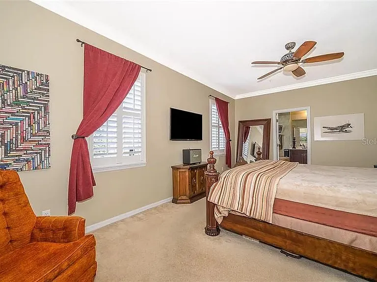 5310 Horton Ln — Photo 19