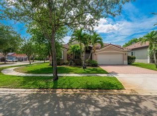 3815 SW 168th Ter, Miramar, FL 33027