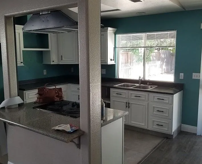 1568 Bullard Ave — Photo 5