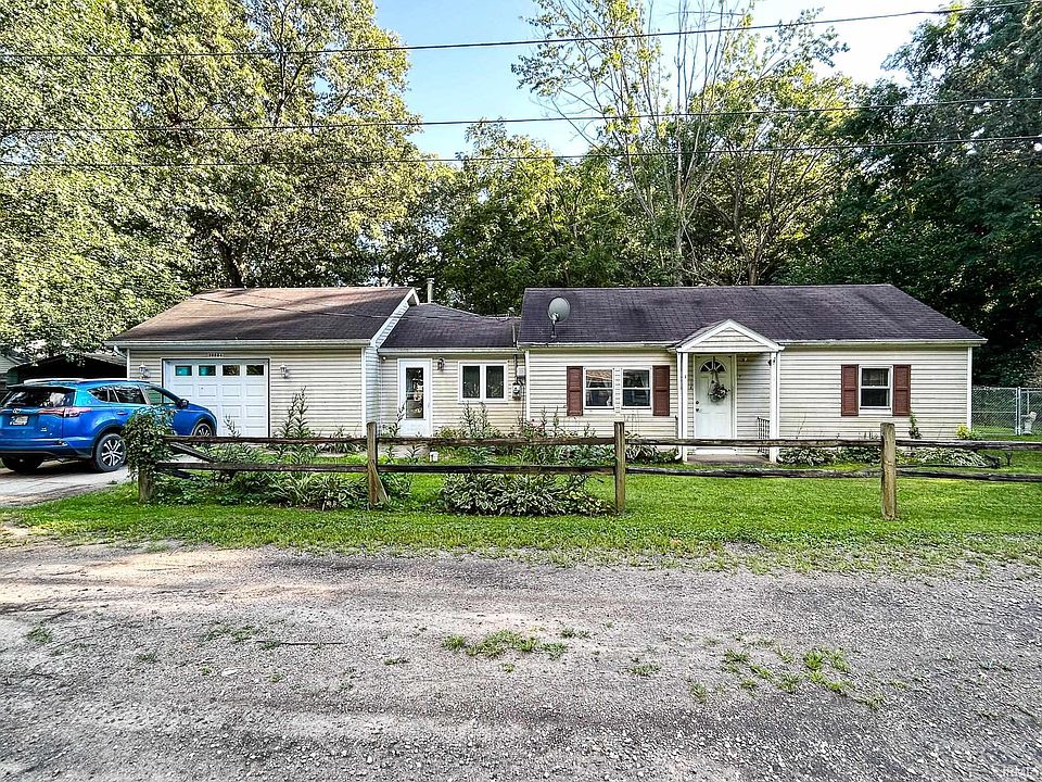 1st image of 26054 Lakeview Dr